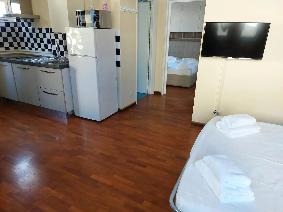 La Tana Dei Leoni Affittacamere Firenze Italia